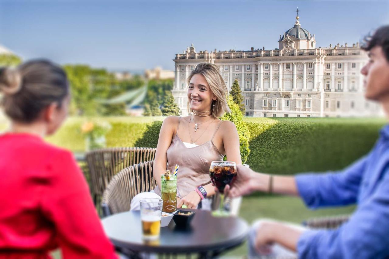 Apartosuites Jardines De Sabatini Μαδρίτη Εξωτερικό φωτογραφία
