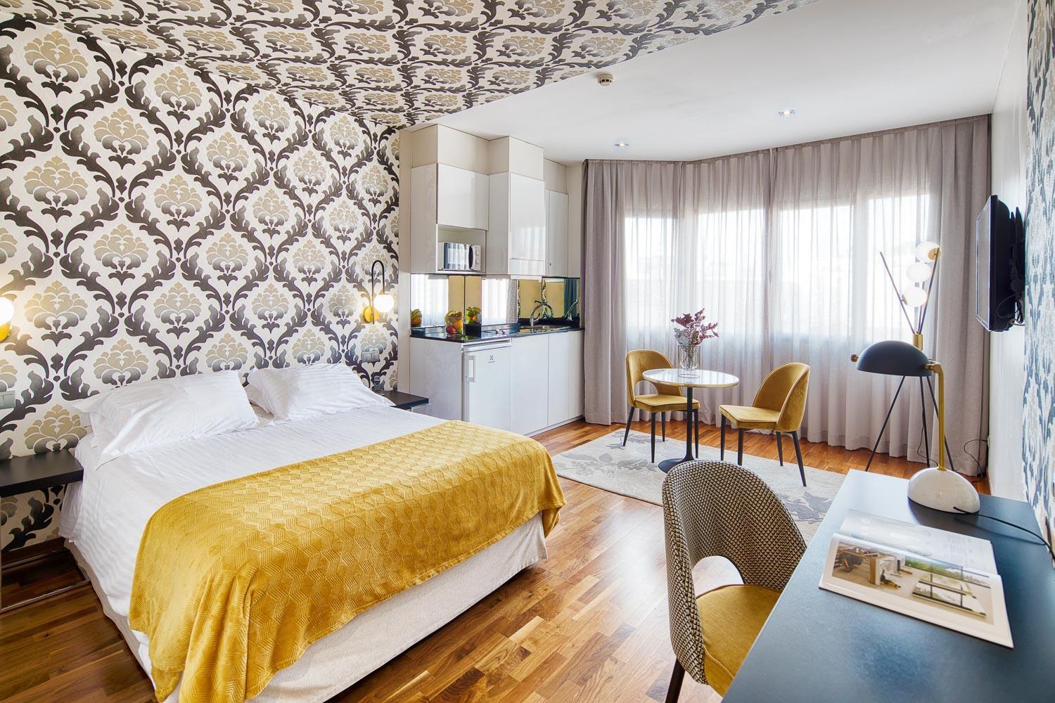 Apartosuites Jardines De Sabatini Μαδρίτη Εξωτερικό φωτογραφία