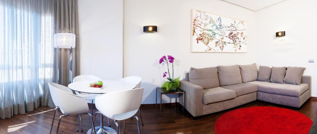Apartosuites Jardines De Sabatini Μαδρίτη Εξωτερικό φωτογραφία